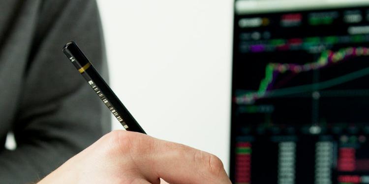 The Ultimate Guide to Investing in The Stock Market